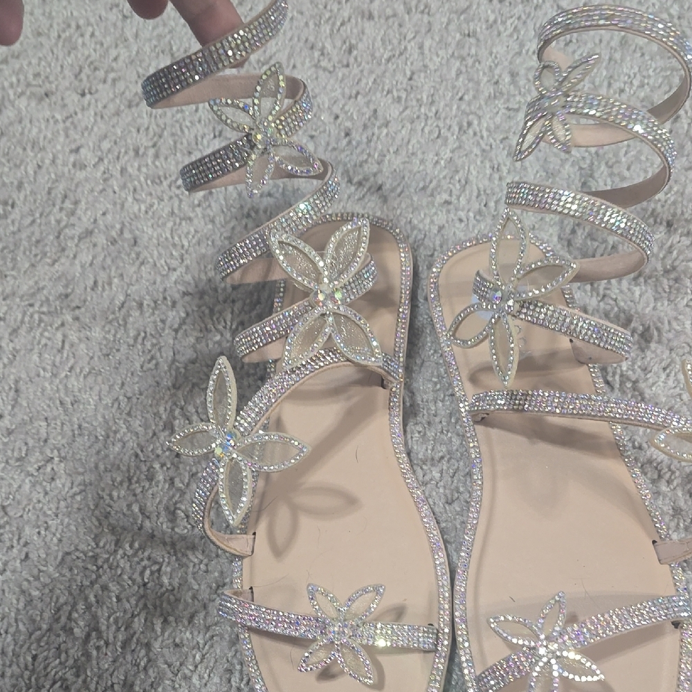 TOP Moda Silver Rhinestone Floral Sandals Size 9 Butterfly So Cute NEW